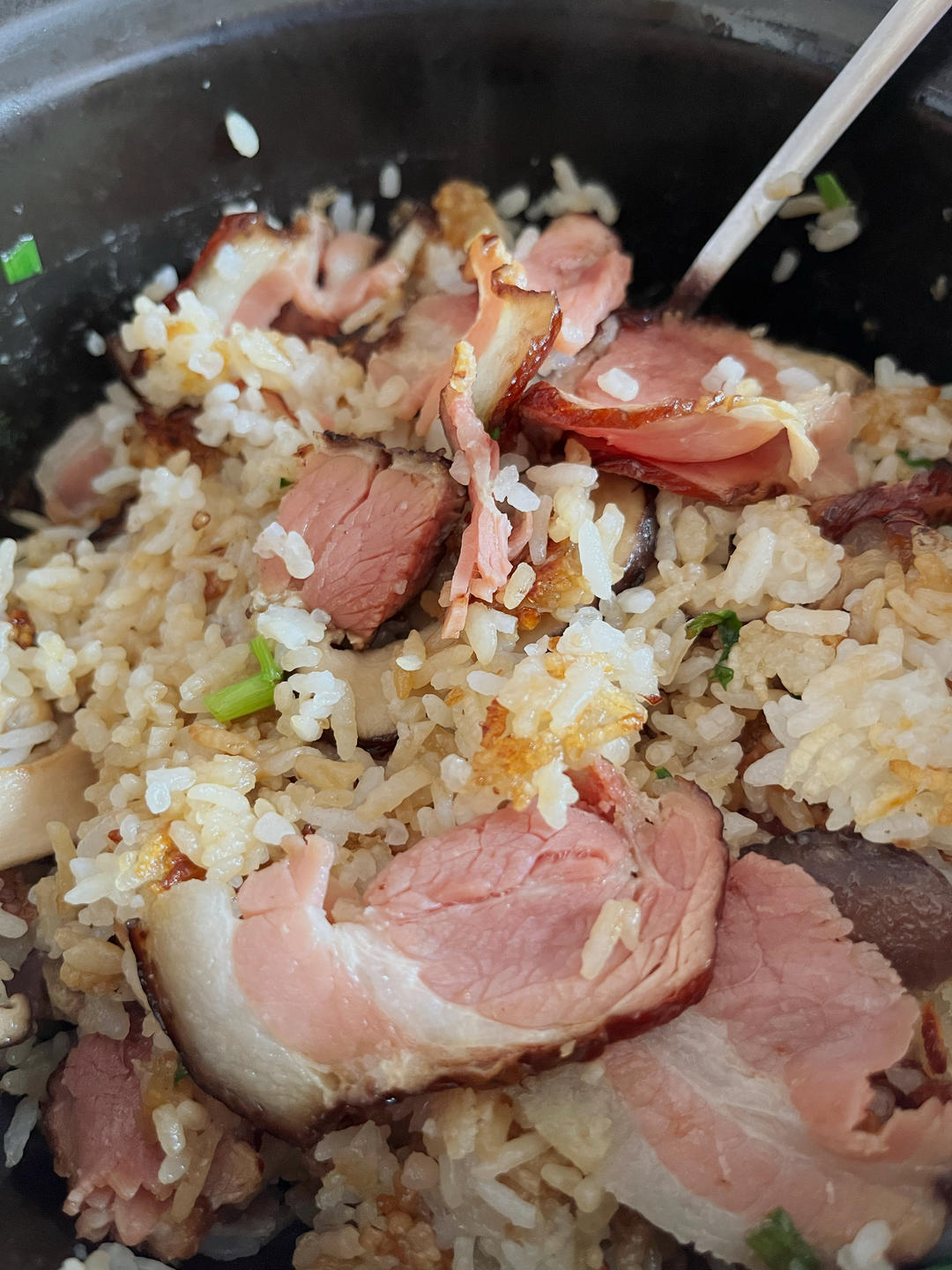 煲仔饭，从零到一教你做（内附香菇滑鸡和牛肉煲仔饭做法）