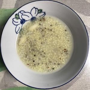 小米藜麦百合粥的做法 步骤4