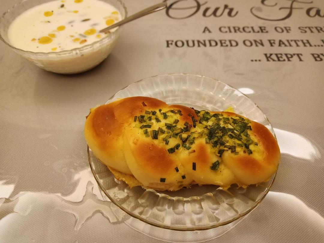 牛油香葱软面包 可以一天三顿都吃它！