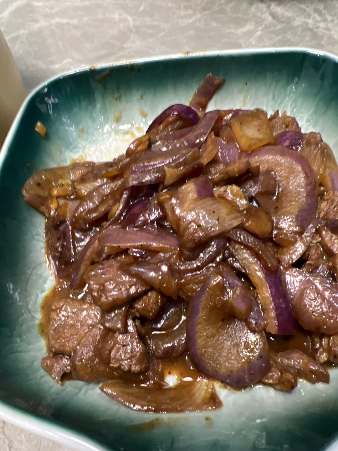 洋葱炒牛肉