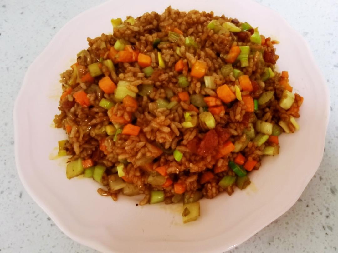 酱油炒饭(超级简单)