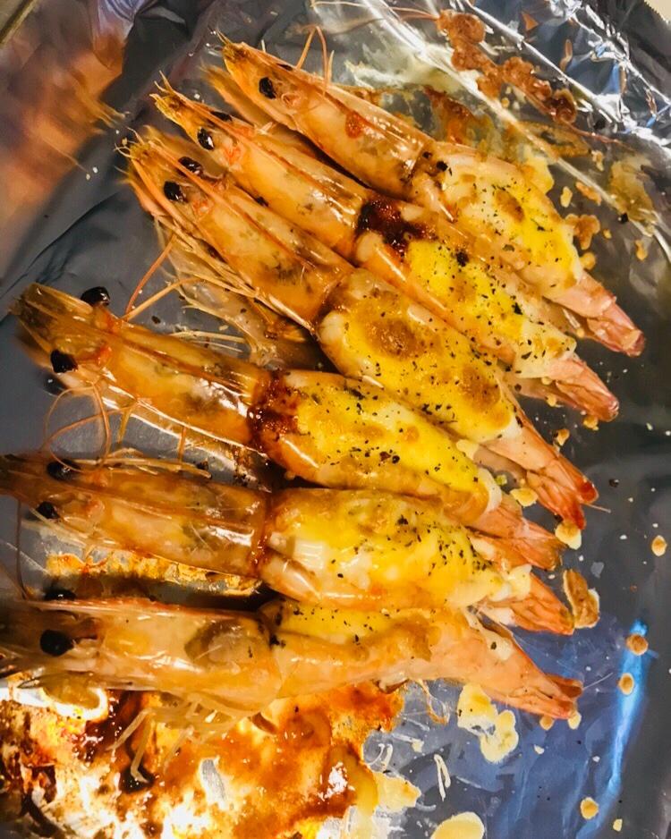 芝士沙拉酱焗大虾