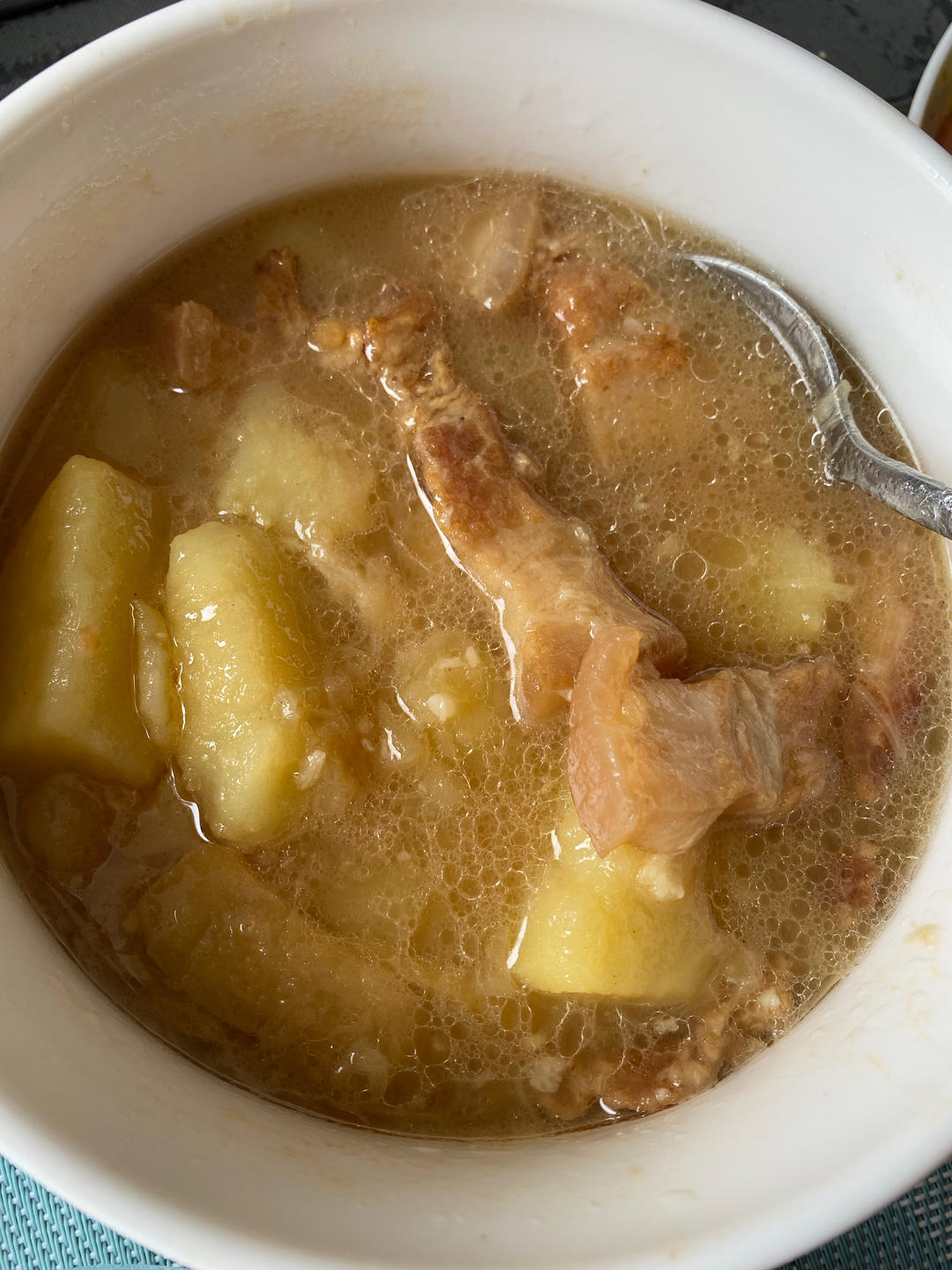 红烧肉炖土豆（丝毫不腻）