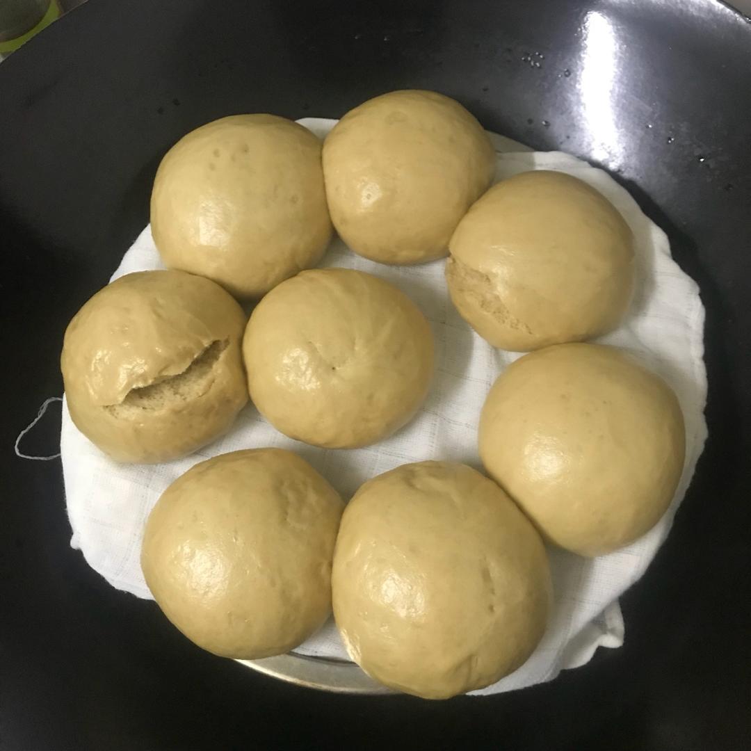 有着面包口感的红糖馒头（一次发酵）