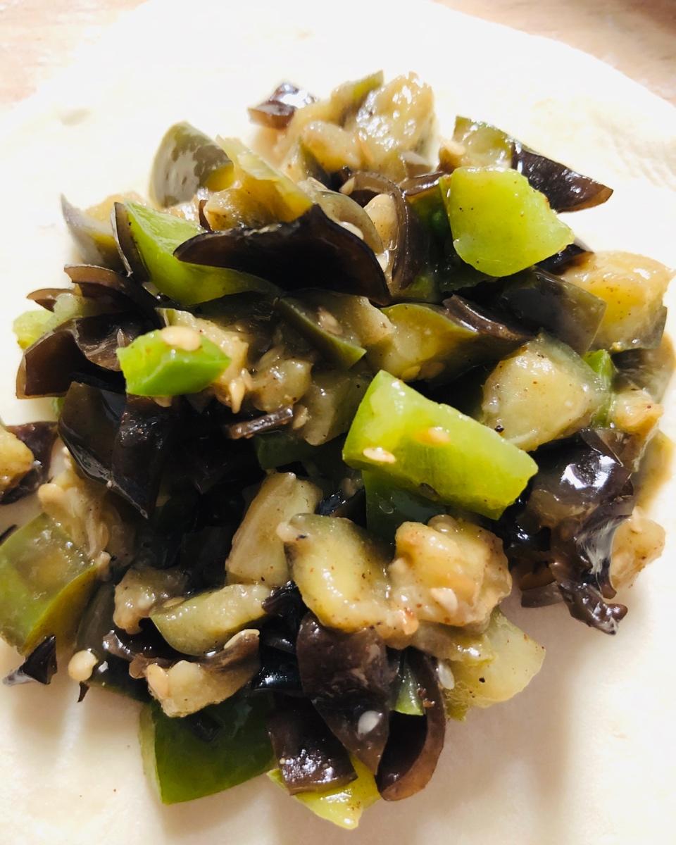 青椒茄子馅饼