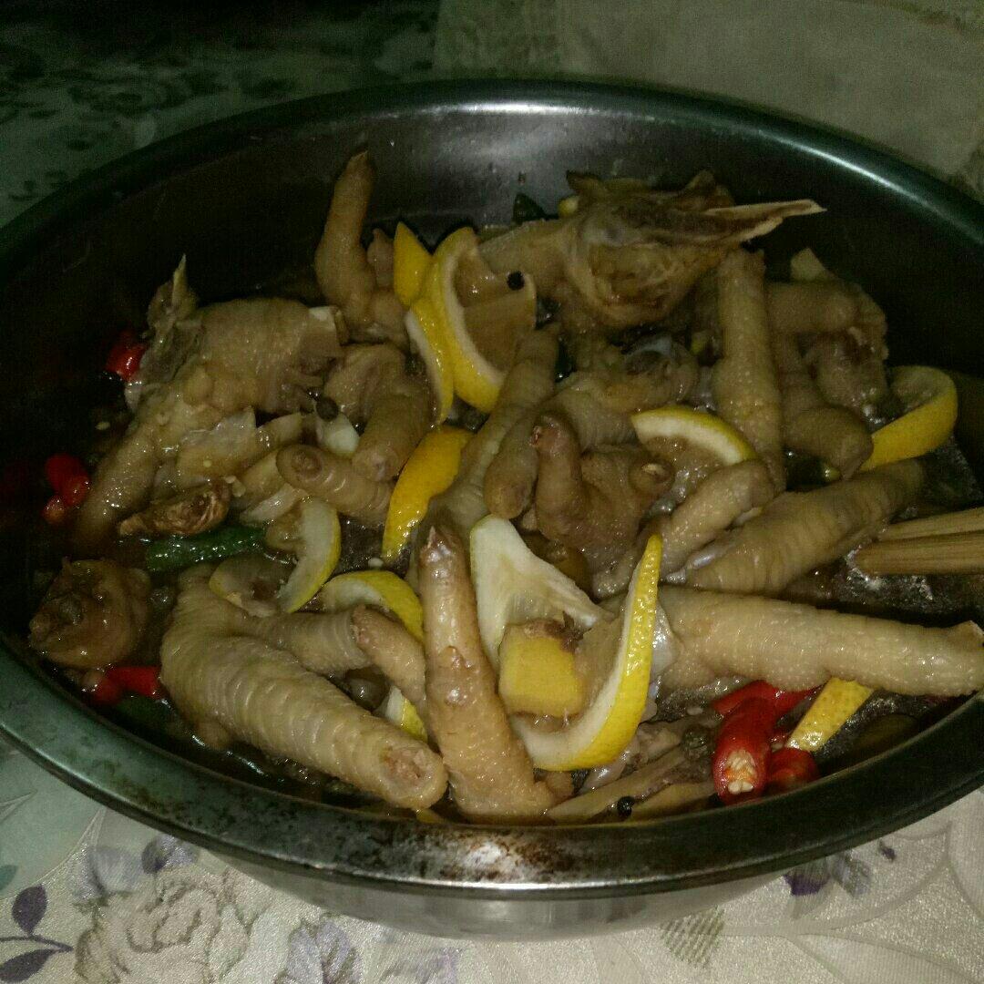 柠檬泡椒凤爪