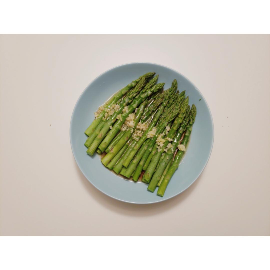 鲜味油淋芦笋