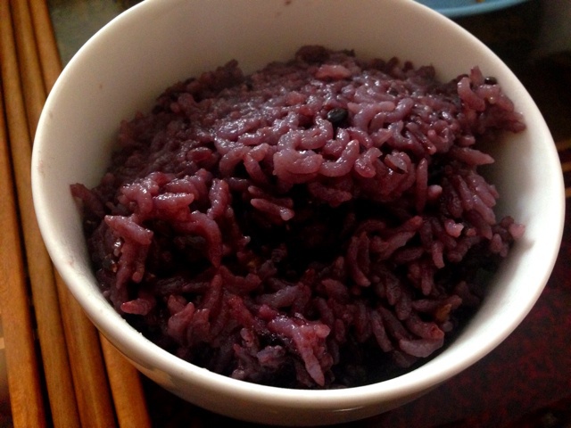 邢夫人做的墨江紫米饭