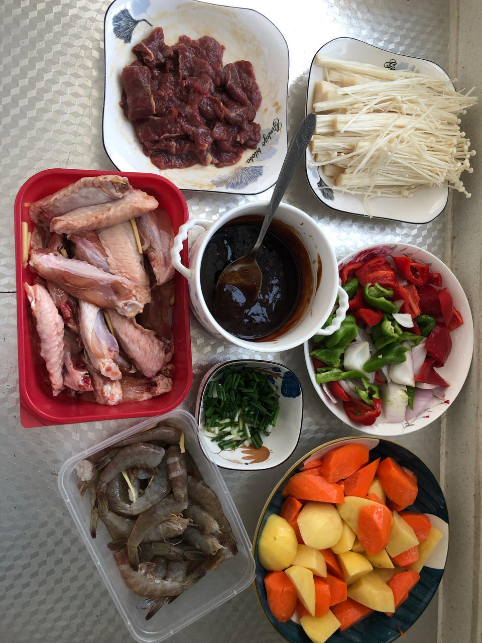 三汁焖锅鲜香诱人酱汁是关键，秘制酱料告诉你，在家自己做起来