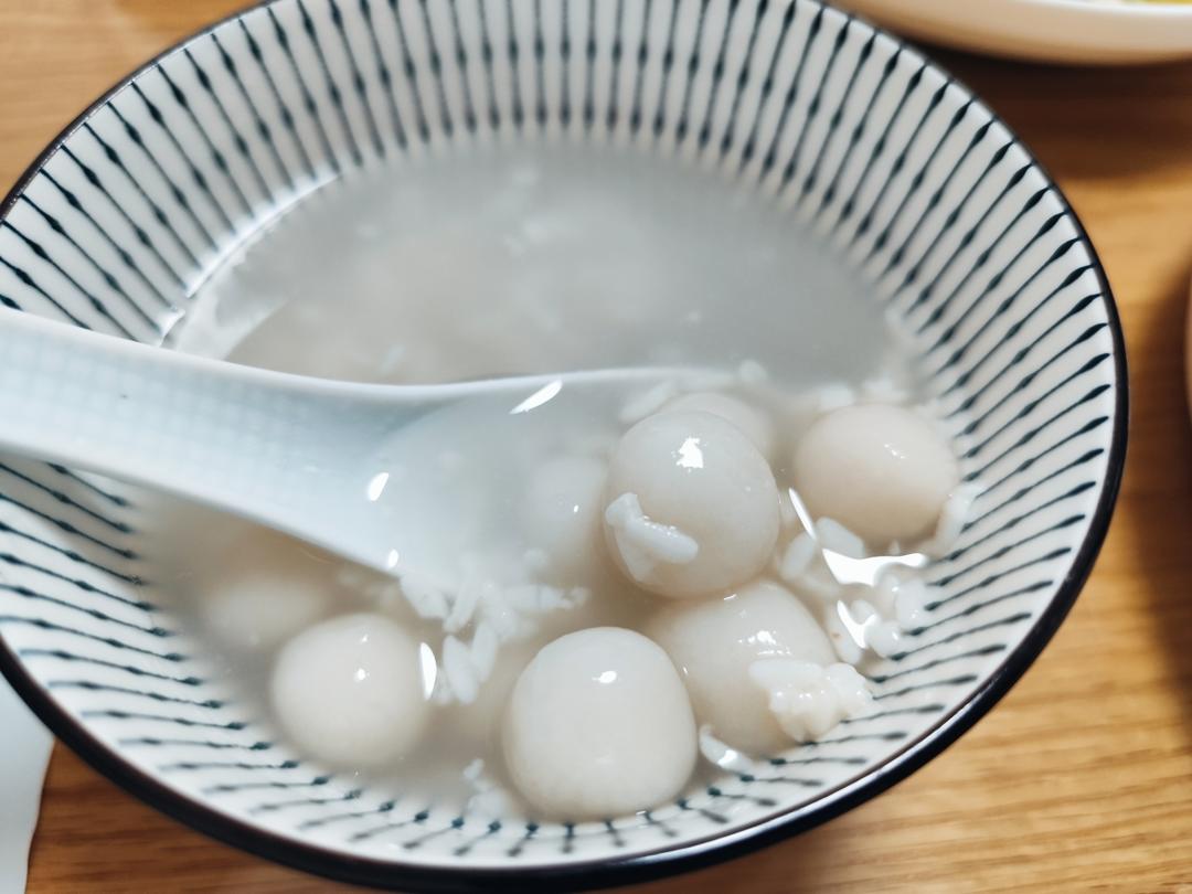 酒酿圆子