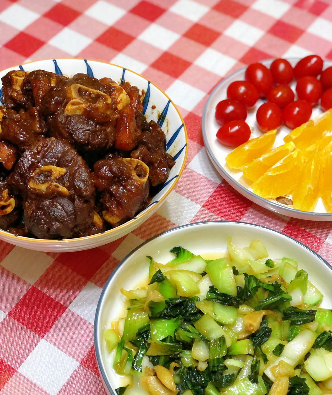 胡萝卜炖羊腿