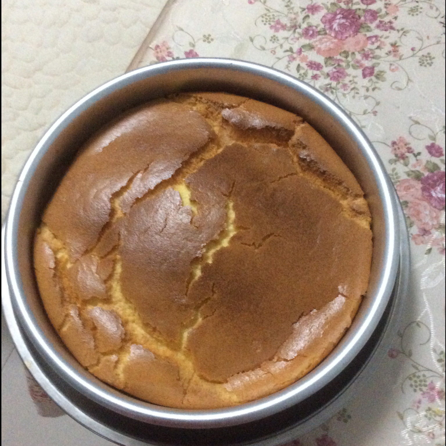 烤箱做蛋糕（戚风蛋糕的做法）