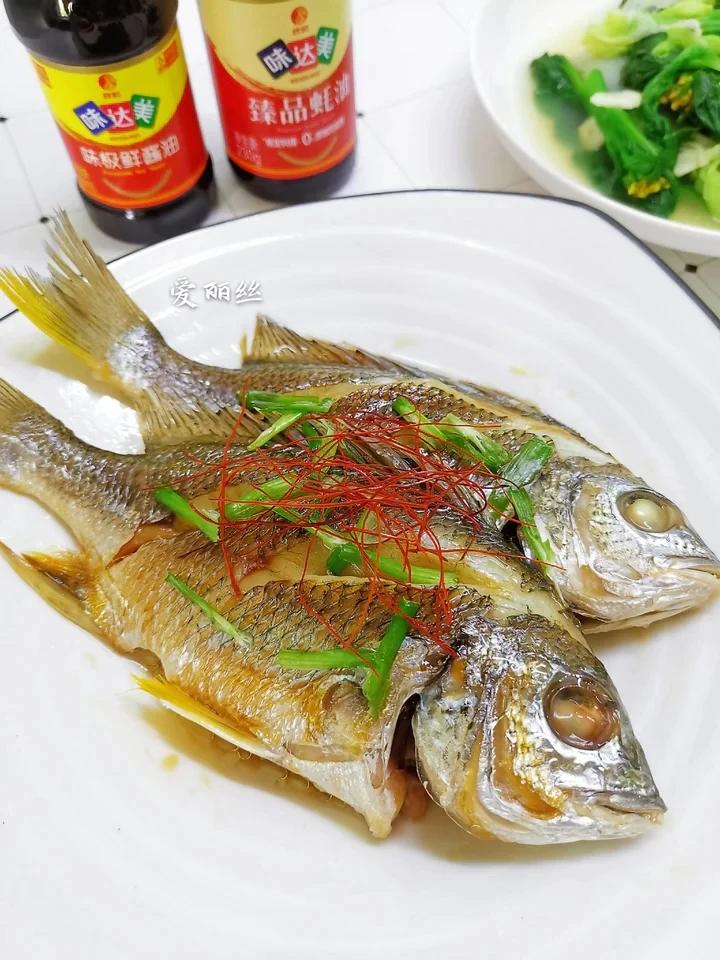 肉松皮蛋拌豆腐