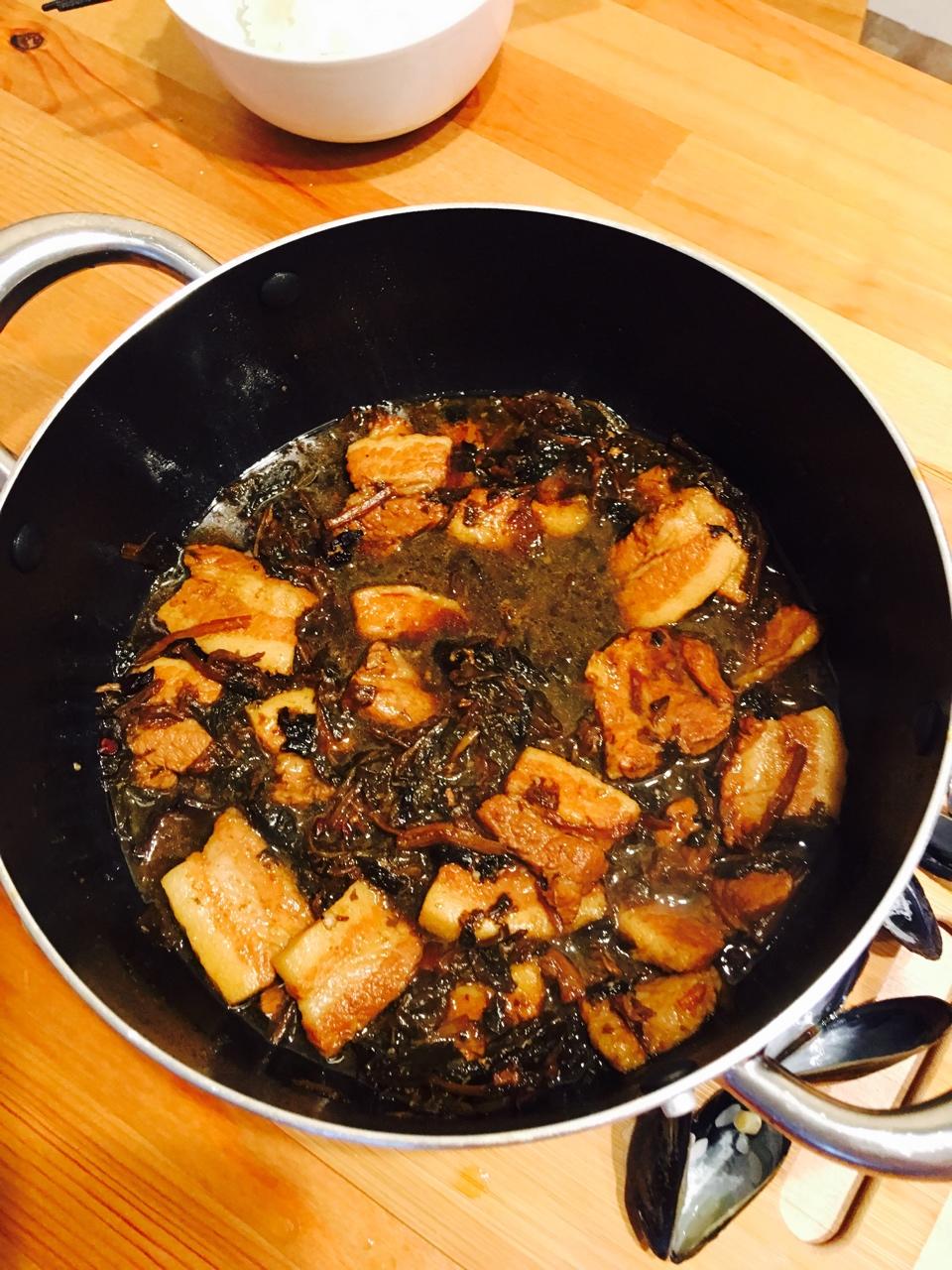 梅干菜烧肉家常做法