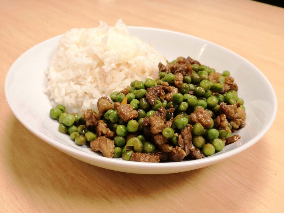 豌豆炒牛肉粒