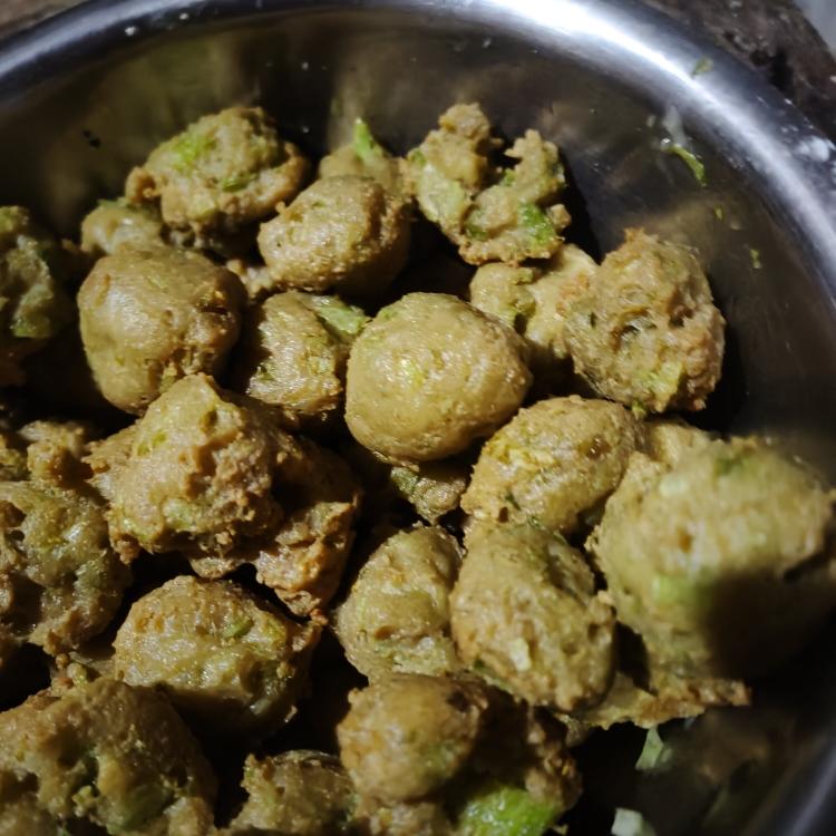 十斤牛肉都不换的清香豆腐翡翠丸子