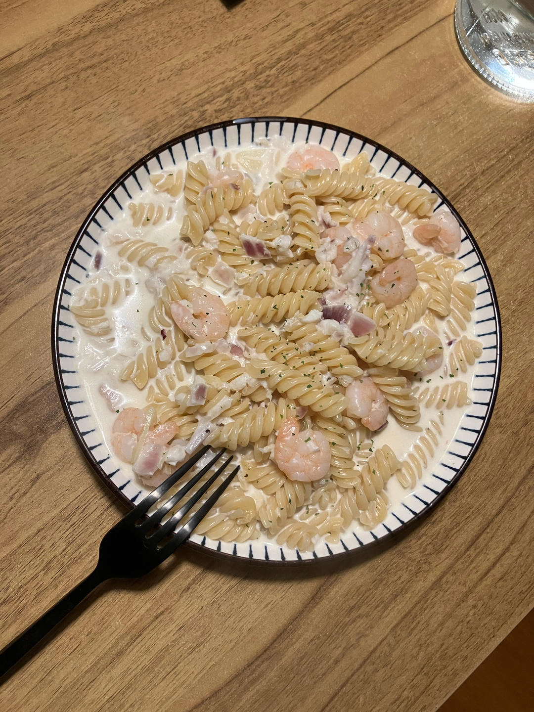 蒜香虾仁意面（超简单）