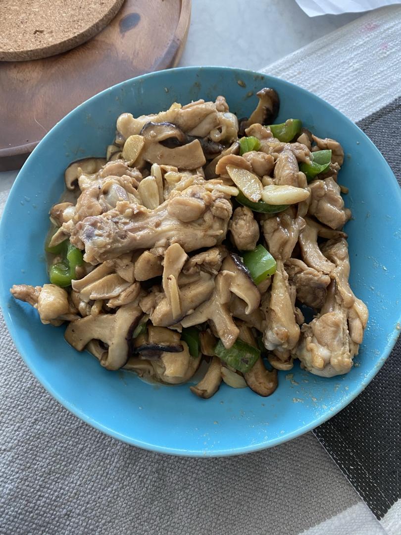 香菇滑鸡