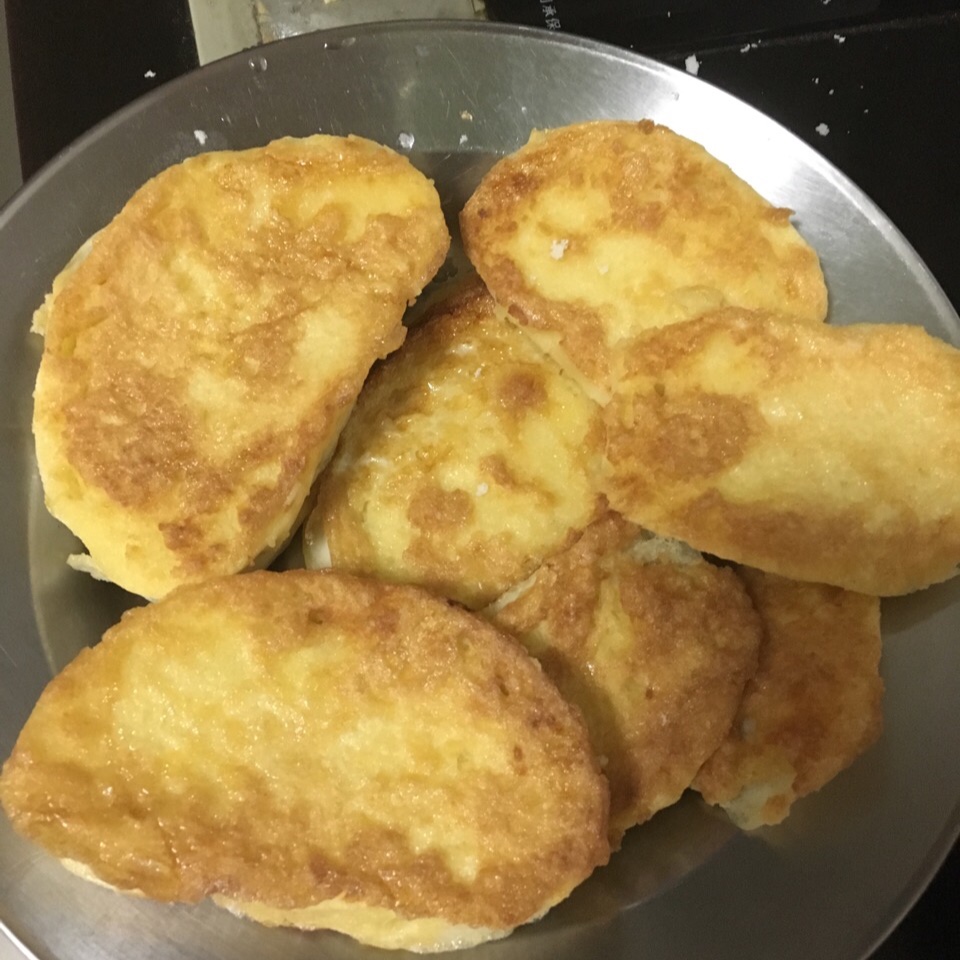 鸡蛋煎馒头片