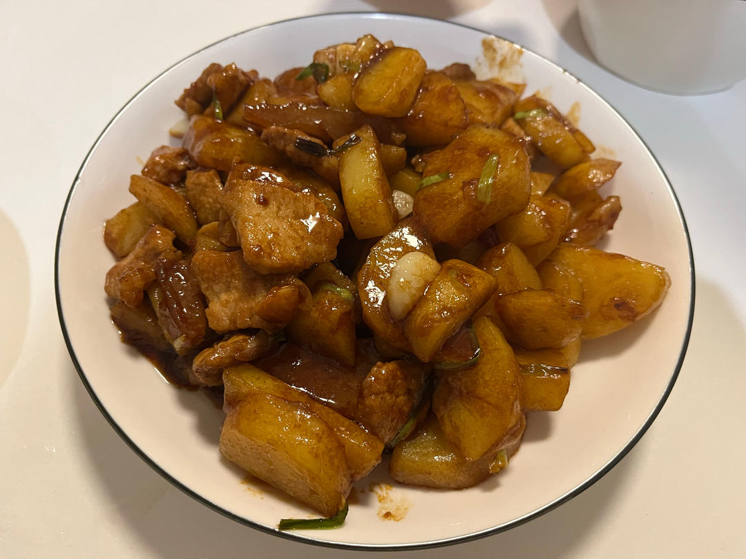 超级下饭的肉沫炒土豆！