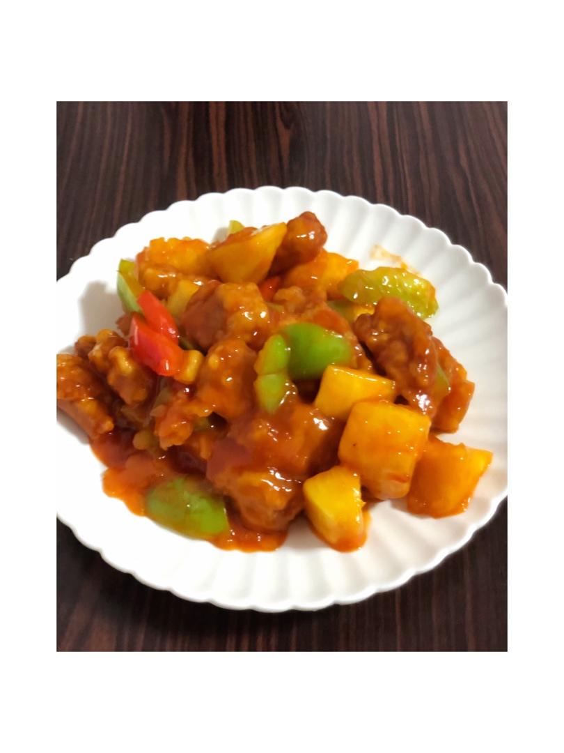菠萝咕噜肉