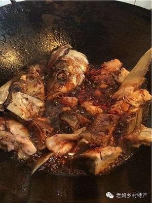 零难度的酸菜鱼火锅的做法 步骤6