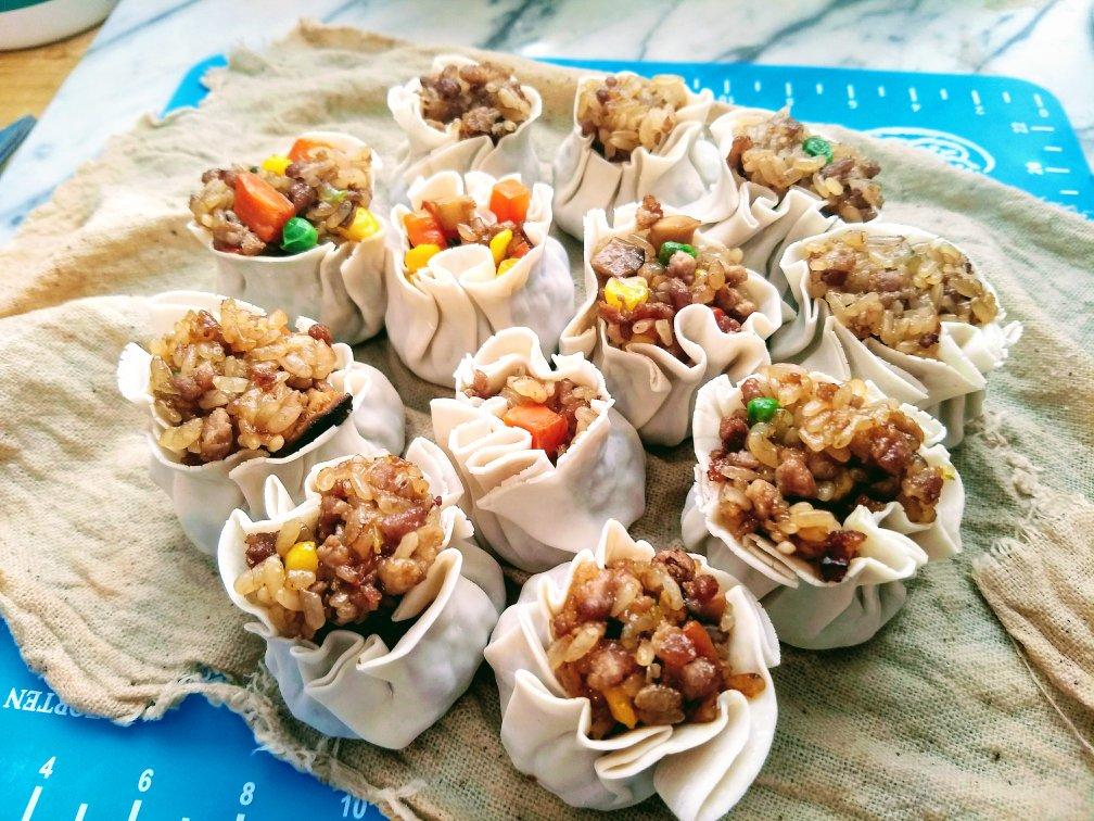 饺子皮咸蛋黄烧麦