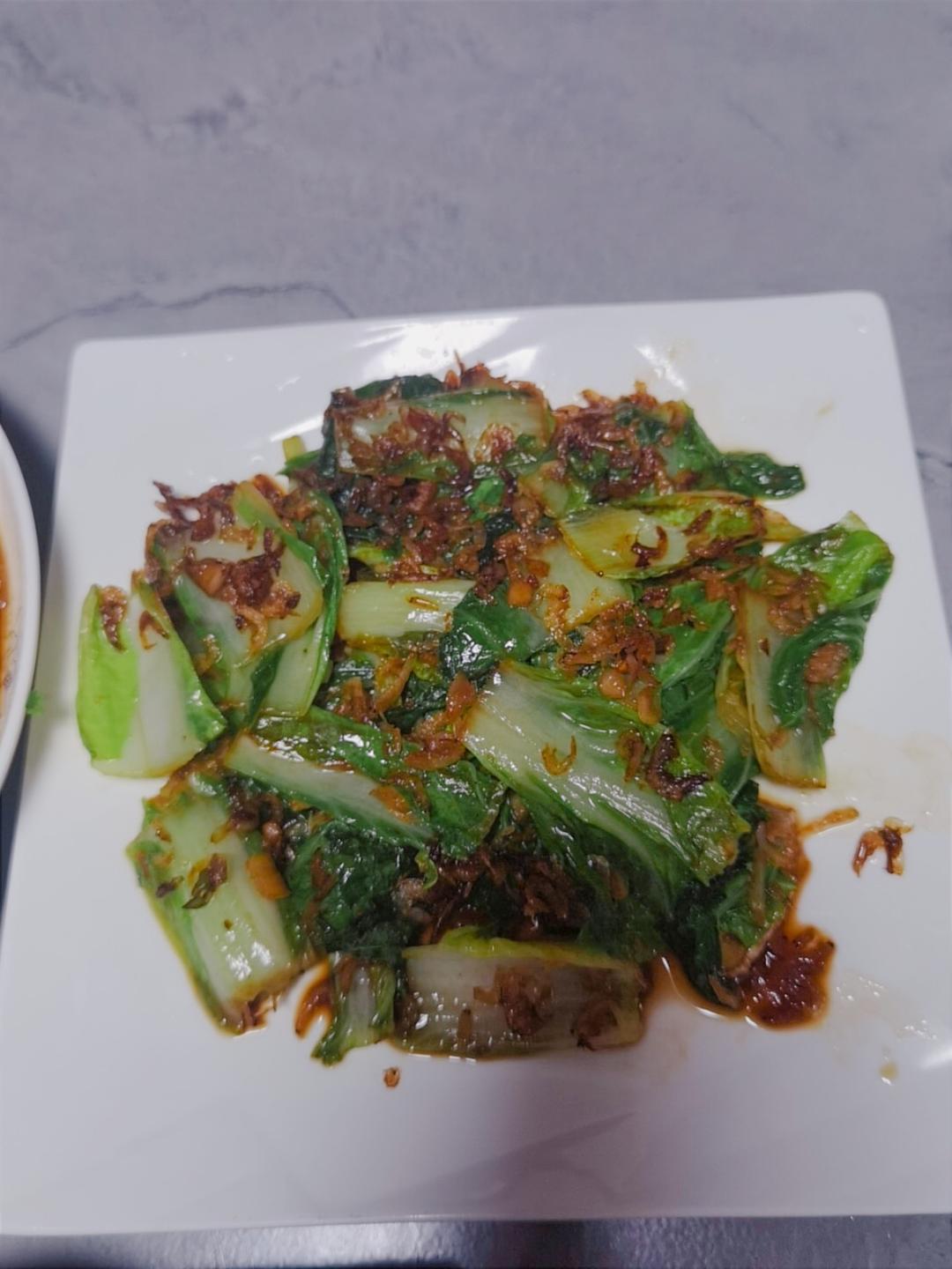超级好吃的虾皮小白菜