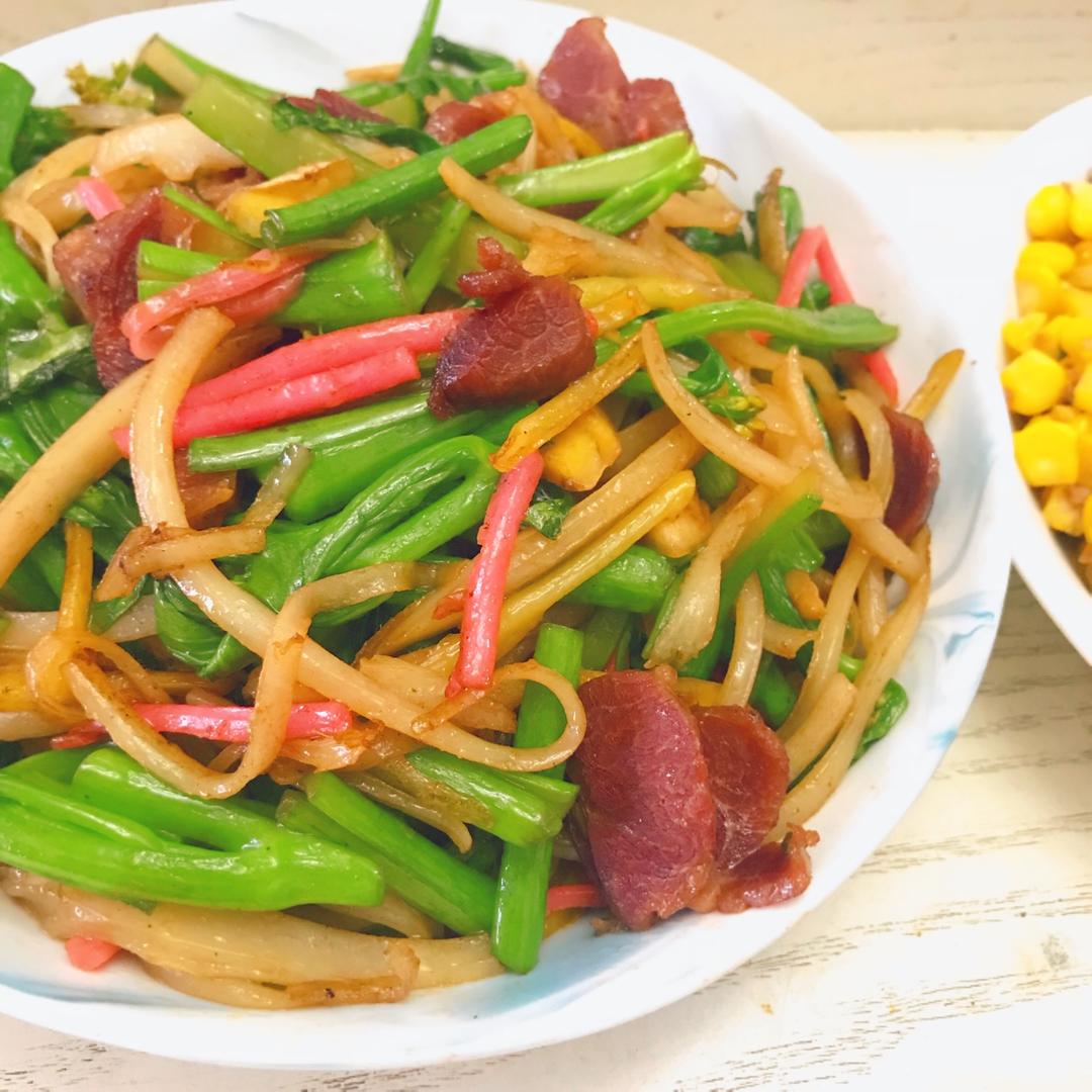 牛肉炒粉利 doventang做的牛肉炒粉利 doventang