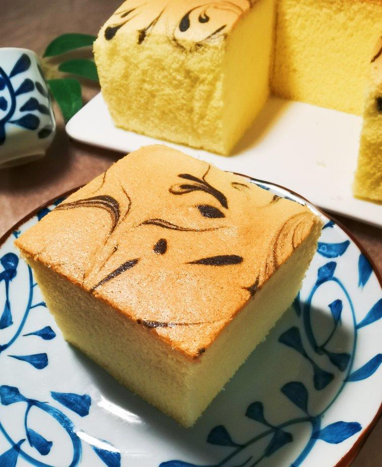 拉花古早蛋糕