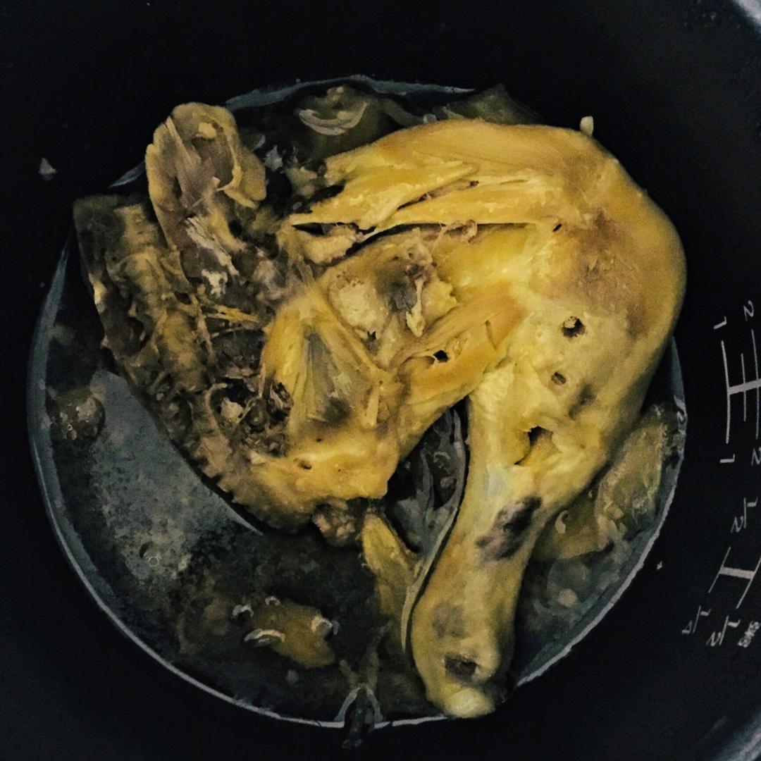 电饭锅简易版：盐焗手撕鸡
