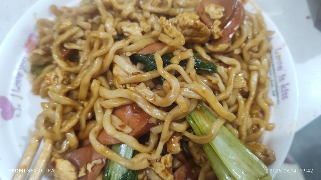 🍜最简单最好吃的家常炒面