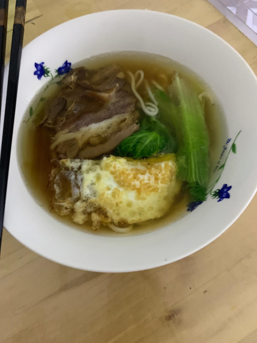 一碗热汤面