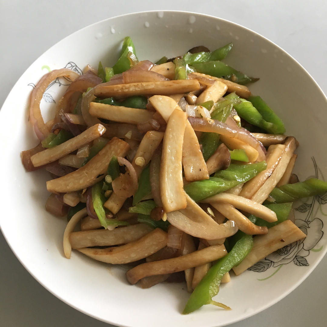 洋葱遇到杏鲍菇