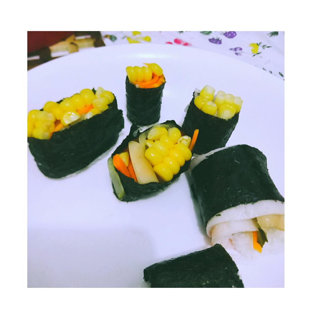 紫菜卷寿司
