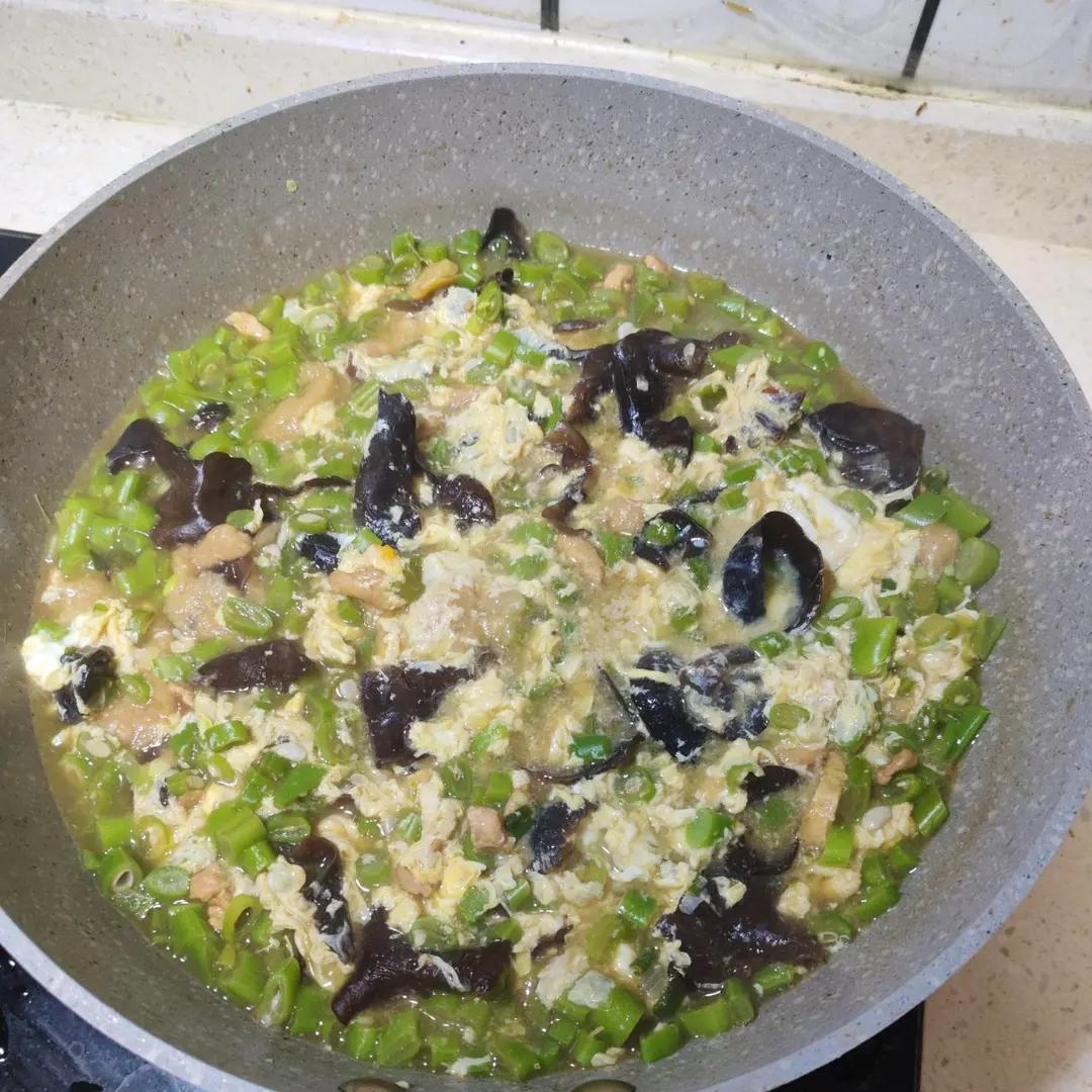 豆角肉丝面筋打卤面