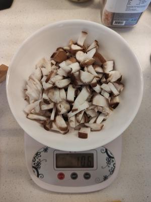 「生酮实验室」之粽子没什么好吃的——无米粽子的做法 步骤1