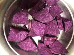 紫薯脆片（蛋卷机版）无油炸更健康的做法 步骤1