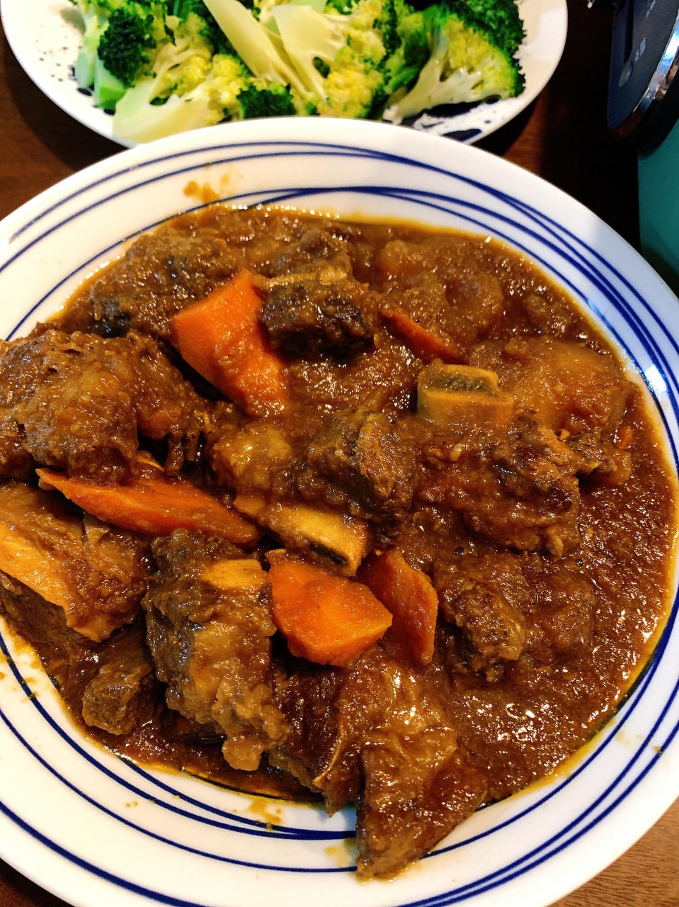 韩式炖牛肋骨（Galbi Jjim）