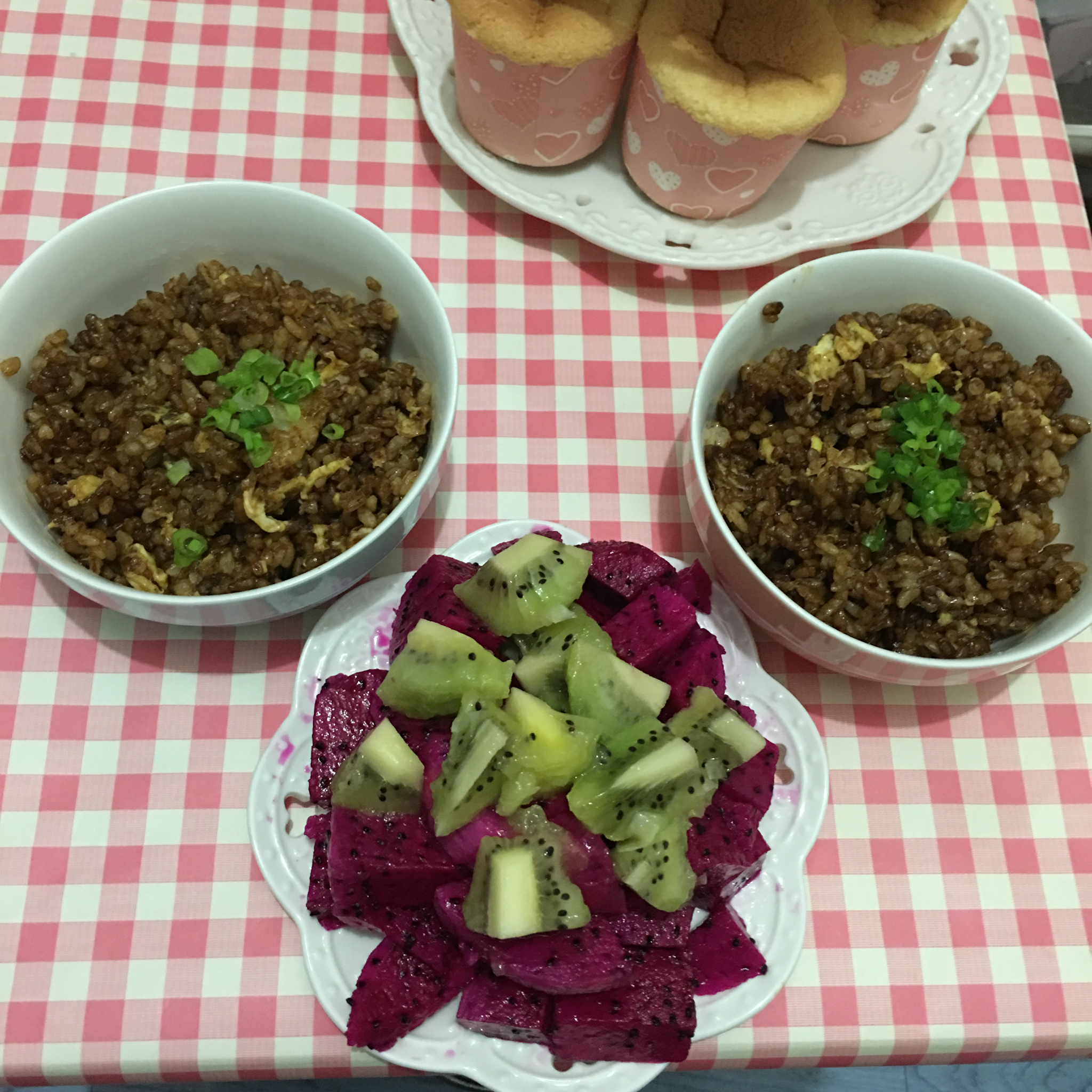 据说是 正宗酱油炒饭