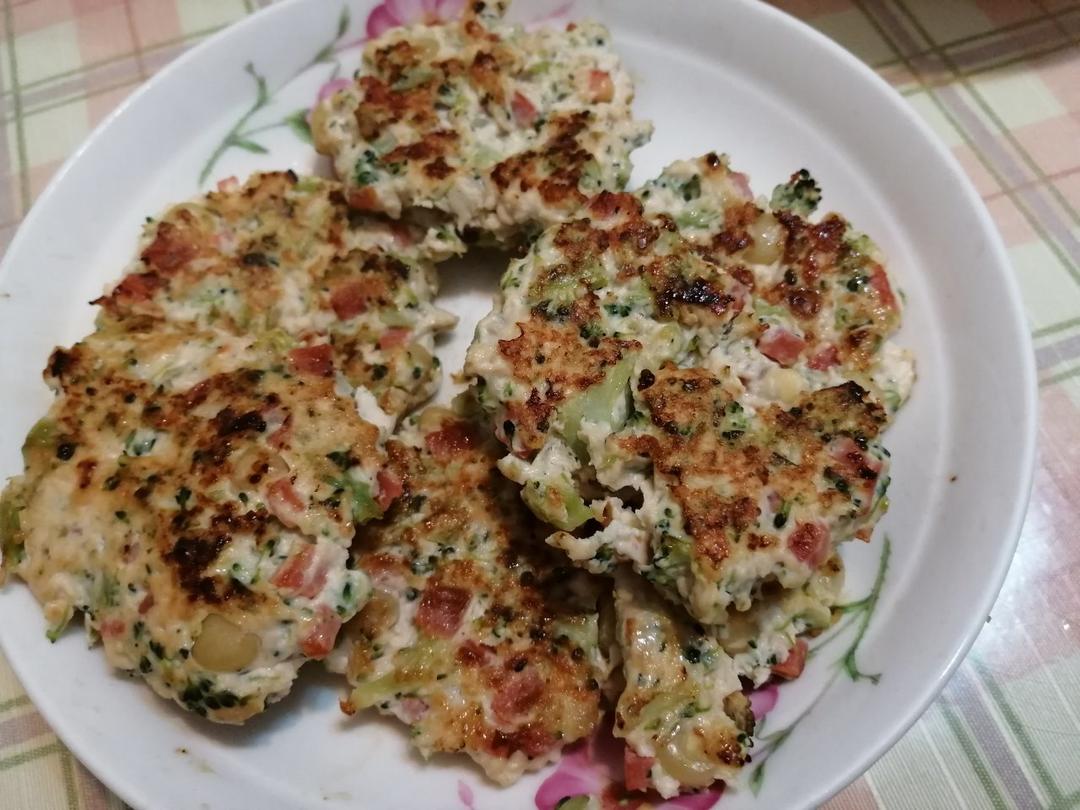 减肥餐低脂鸡胸肉饼