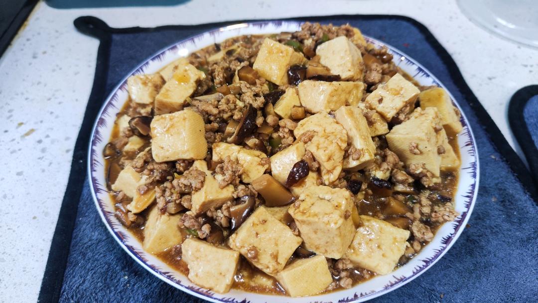 超级下饭的香菇肉沫豆腐