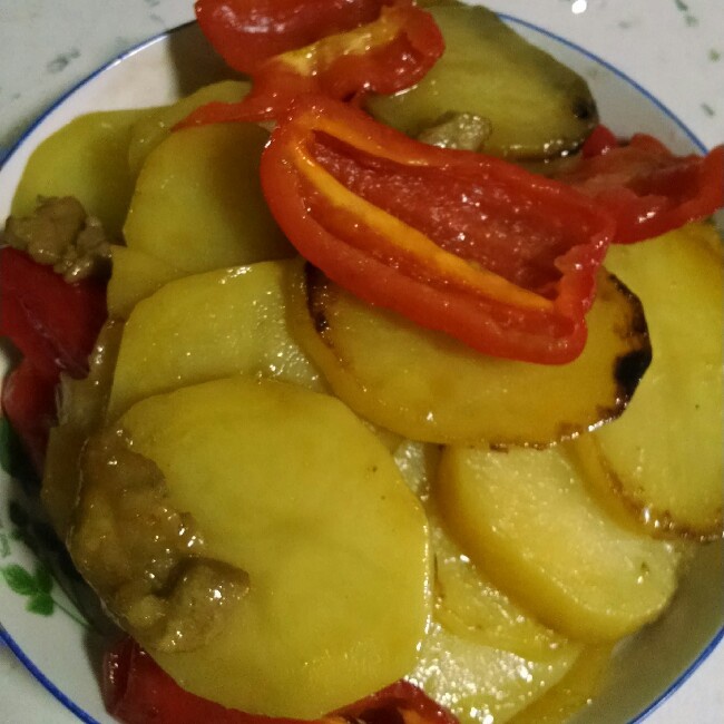 红烧土豆片