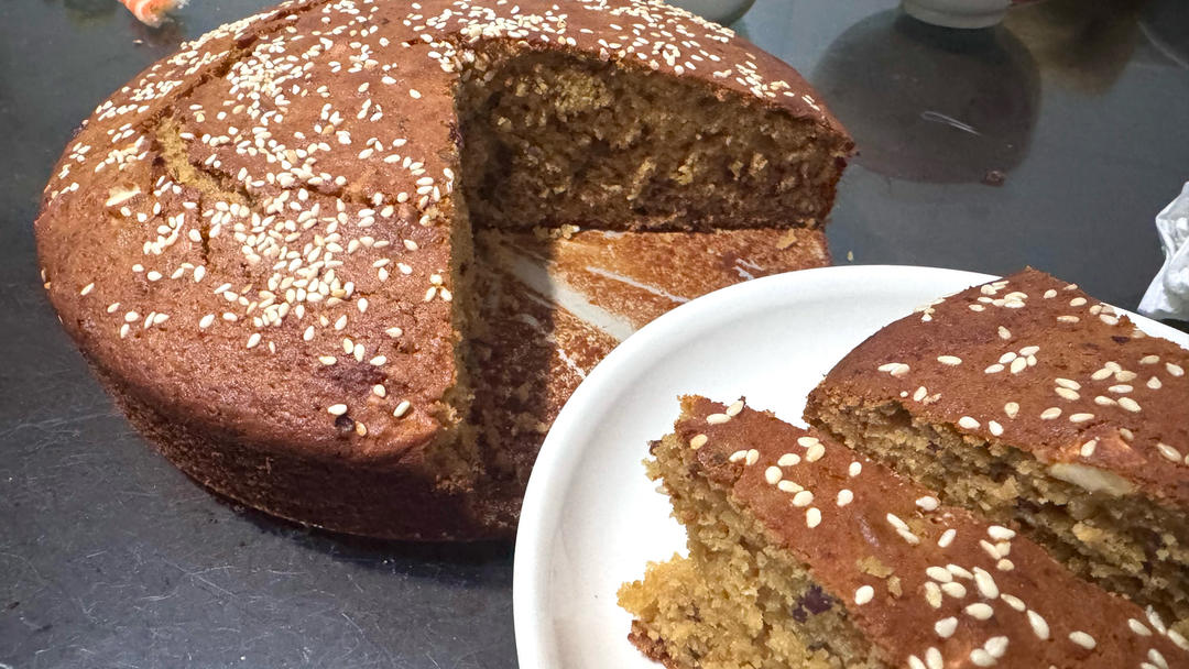 老式枣泥核桃蛋糕，松软好吃老少皆宜