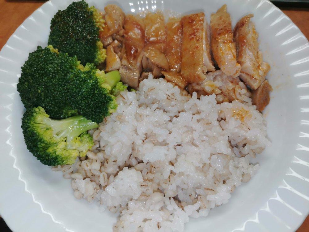 照烧鸡腿饭