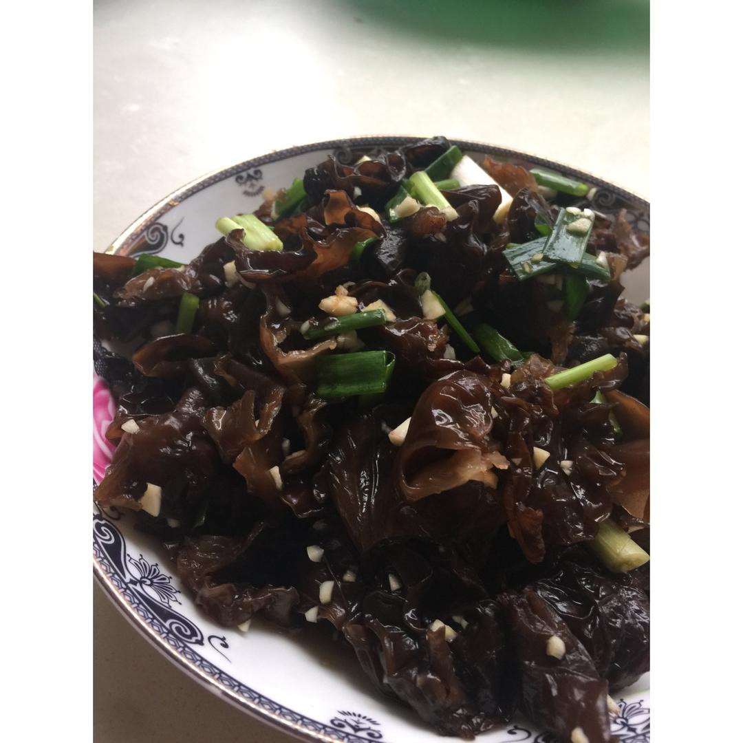 爽口拌木耳