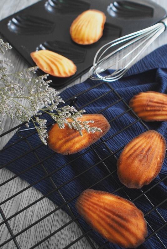 【夏日无负担系列】 蜂蜜柚子茶轻玛德琳