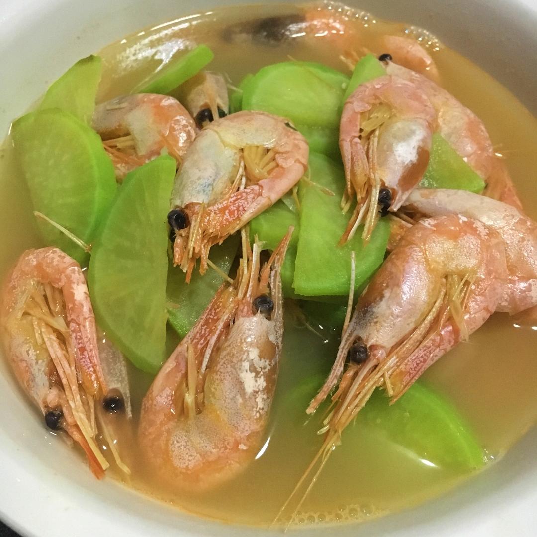荷亭听雨做的萝卜虾汤
