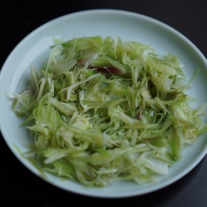 凉拌襄荷 茗荷 的做法步骤图 怎么做好吃 雅小厨 下厨房 凉拌襄荷 茗荷 的做法步骤图 怎么做好吃 雅小厨 下厨房