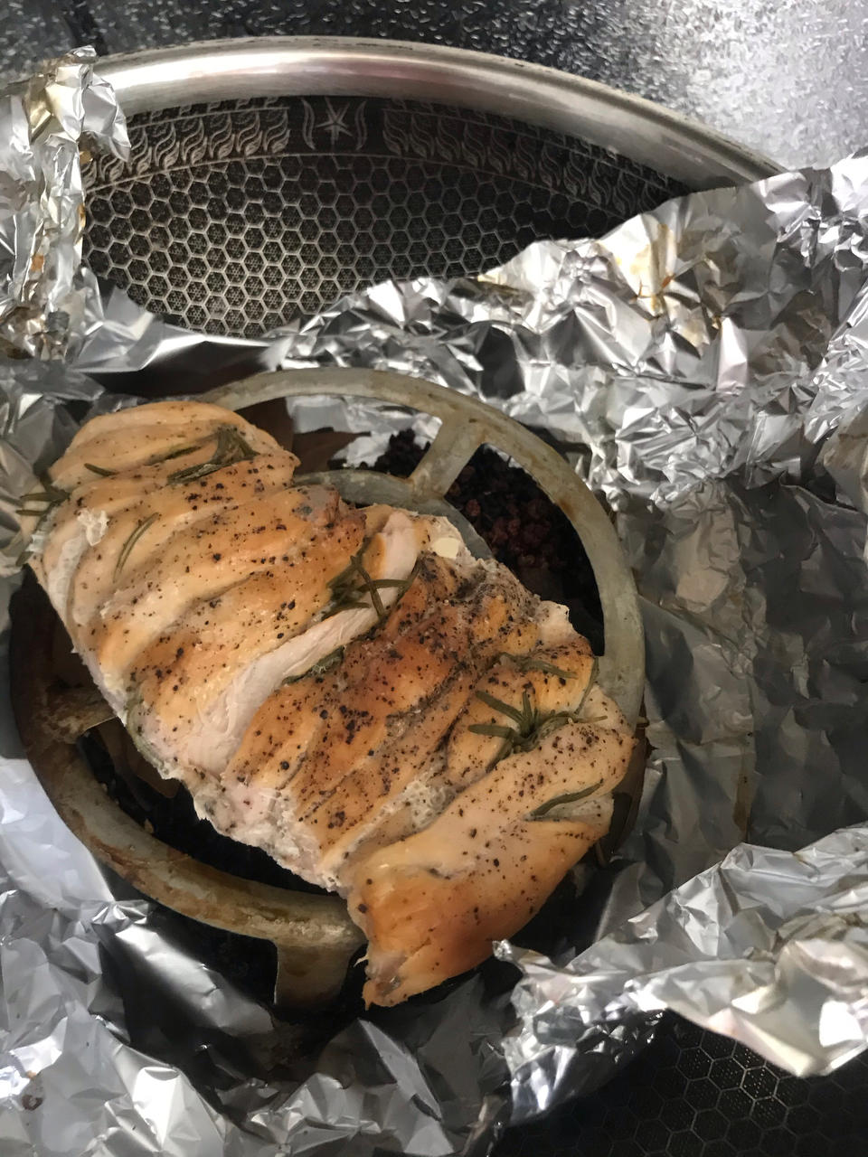 熏鸡肉，浓浓的烟火味~